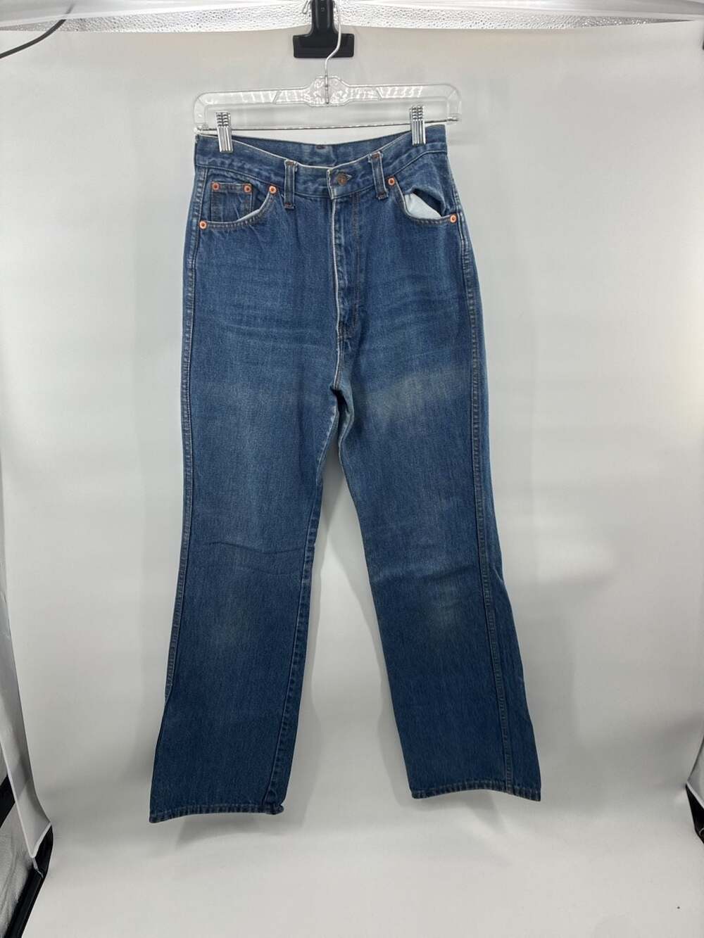 Vintage Leviโs jeans size 26